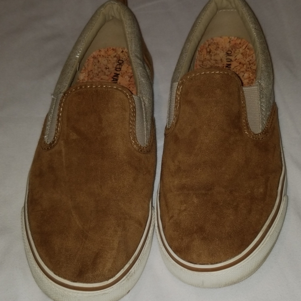 Old Navy kids slip ons